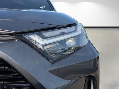 2025 Toyota RAV4 - Photo 9