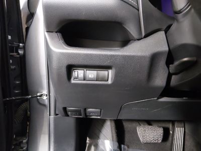 2024 Toyota RAV4 - Photo 13