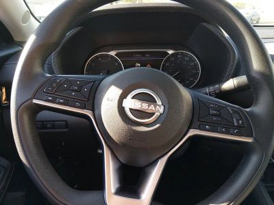 2024 Nissan Sentra — photo 12 view
