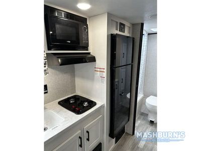 2024 Jayco Jay Flight SLX - Photo 15