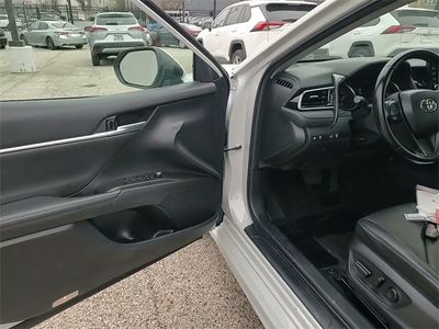 2023 Toyota Camry — photo 10 view