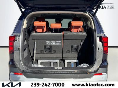 2026 Kia Carnival — photo 11 view