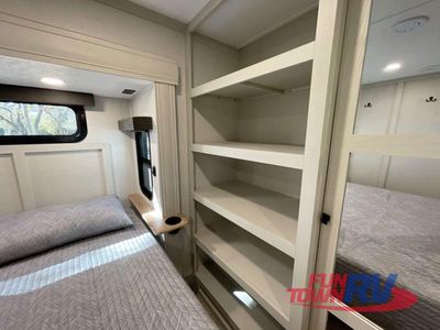 2025 Coachmen RV Brookstone - Photo 43