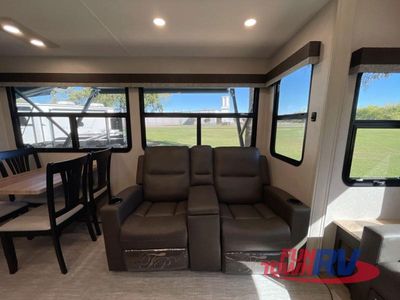 2025 Coachmen RV Brookstone - Photo 26