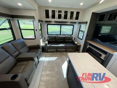 2025 Coachmen RV Brookstone - Photo 24