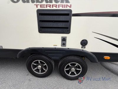 2015 Keystone RV Outback Terrain Ultra Lite - Photo 6