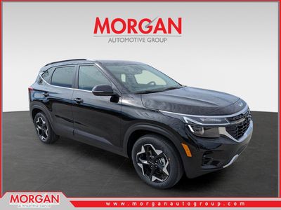 2026 Kia Seltos EX in Fusion Black — front three-quarter view