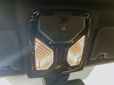 2024 BMW 3 Series — photo 20 view