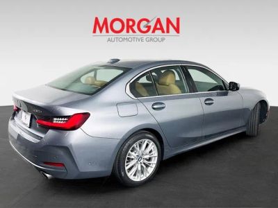 2024 BMW 3 Series — photo 8 view