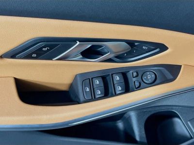 2024 BMW 3 Series — photo 12 view