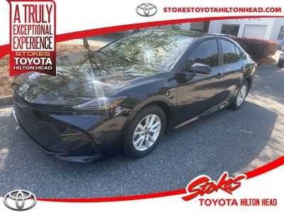 2025 Toyota Camry - Photo 1