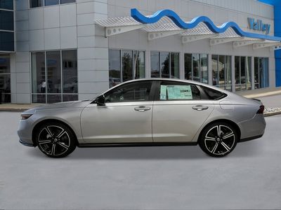 2026 Honda Accord Hybrid - Photo 2