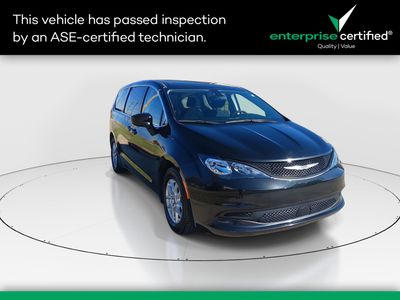 2022 Chrysler Voyager - Photo 1