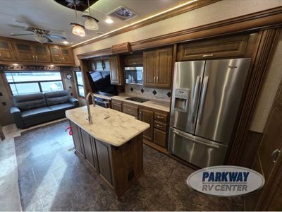 2016 CrossRoads RV Carriage - Photo 19