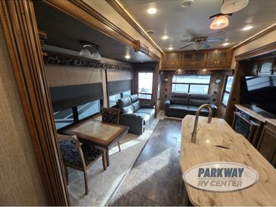 2016 CrossRoads RV Carriage - Photo 20