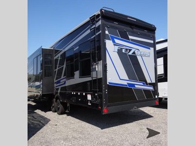 2025 Keystone RV Fuzion - Photo 8