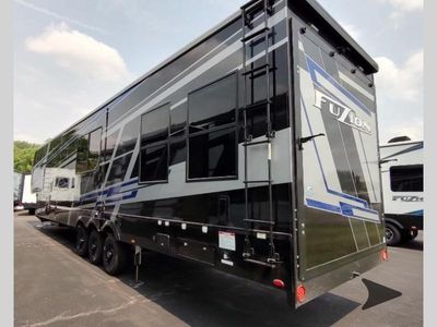 2025 Keystone RV Fuzion - Photo 9