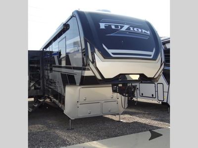 2025 Keystone RV Fuzion - Photo 1