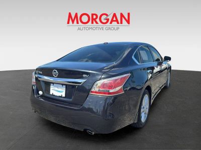 2015 Nissan Altima — interior view
