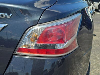 2015 Nissan Altima — photo 8 view