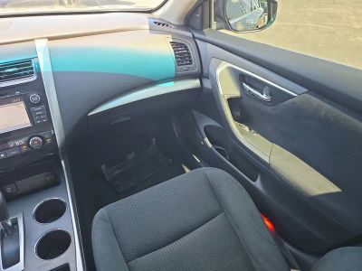 2015 Nissan Altima — photo 12 view