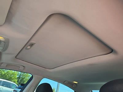 2015 Nissan Altima — photo 16 view