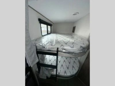 2026 Grand Design Imagine - Photo 16