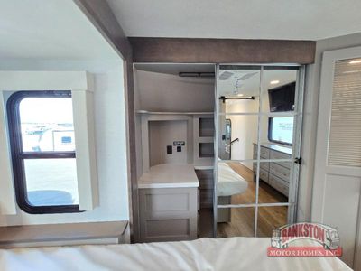 2026 Paradigm 312RK - Photo 31