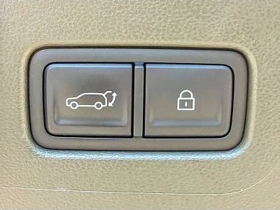 2025 Hyundai Santa Fe — photo 13 view