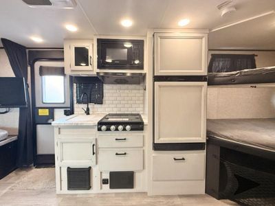 2022 Jayco Jay Feather Micro - Photo 4