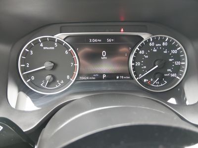 2023 Nissan Rogue — photo 14 view