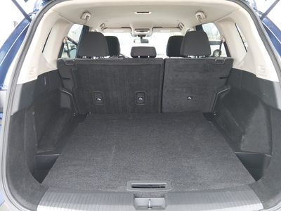 2023 Nissan Rogue — photo 11 view