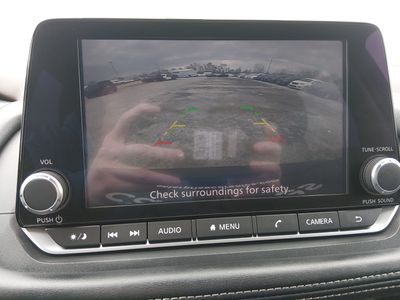 2023 Nissan Rogue — photo 16 view