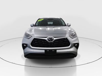 2024 Toyota Highlander - Photo 2