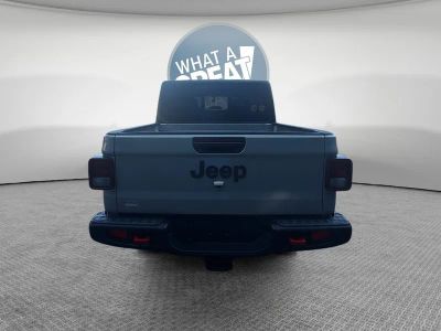 2023 Jeep Gladiator — detail view