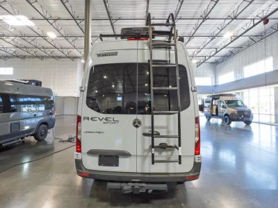 2027 Winnebago REVEL SPORT — photo 19 view