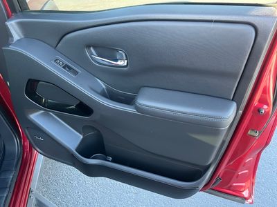 2022 Nissan Frontier — photo 9 view
