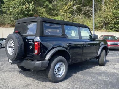 2025 Ford Bronco - Photo 3