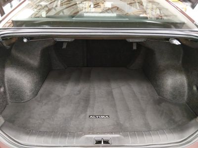2024 Nissan Altima — photo 11 view