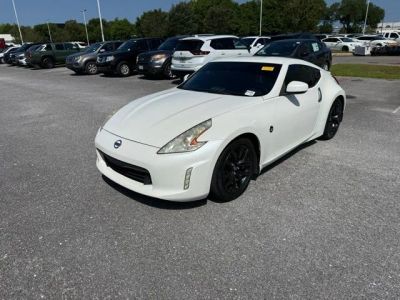 2015 Nissan 370Z - Photo 1