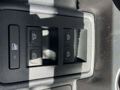 2026 Ford Bronco — photo 16 view