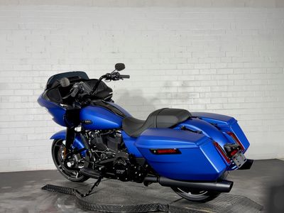 2026 Harley-Davidson Road Glide - Photo 4