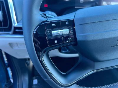 2026 Kia Sorento Hybrid — photo 18 view