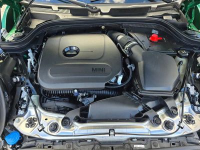 2025 MINI Hardtop 2 Door — photo 11 view