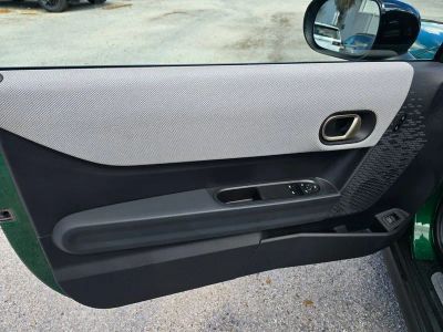 2025 MINI Hardtop 2 Door — photo 12 view