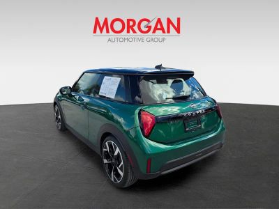 2025 MINI Hardtop 2 Door — interior view
