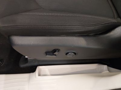 2023 Chrysler Voyager - Photo 21