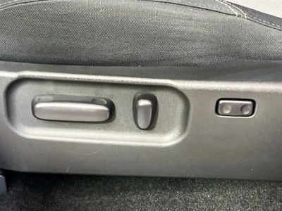 2023 Toyota Tacoma — photo 13 view