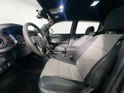 2023 Toyota Tacoma — photo 12 view