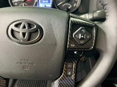 2023 Toyota Tacoma — photo 17 view